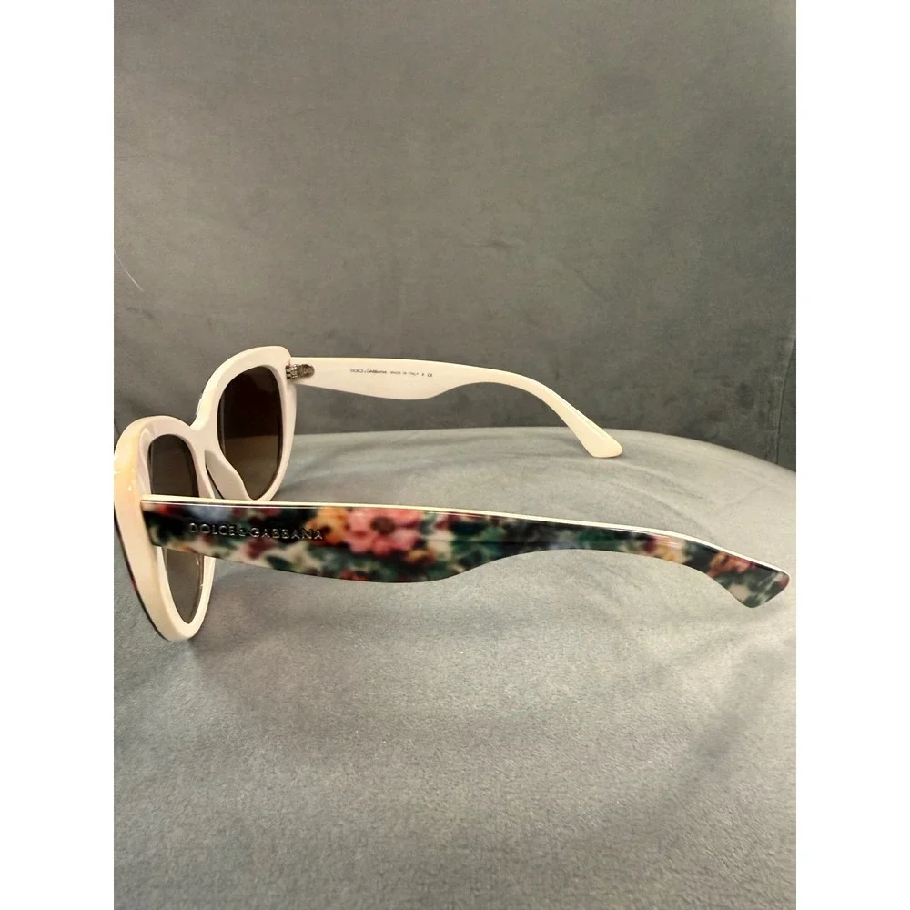 Dolce & Gabbana White & Floral Cat-Eye Sunglasses DG 4189 2780/13 Made in Italy